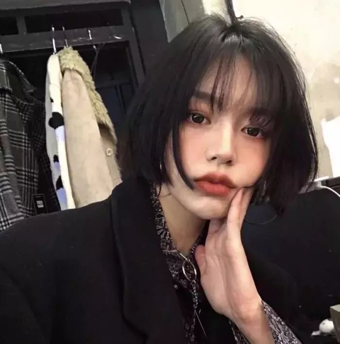 查理咬我手指